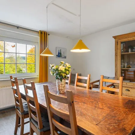 Vakantiehuis Spacious Holiday In With Terrace *