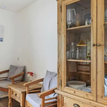 Vakantiehuis Spacious Holiday In With Terrace *