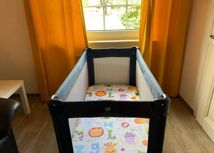 Vakantiehuis Spacious Holiday In With Terrace *